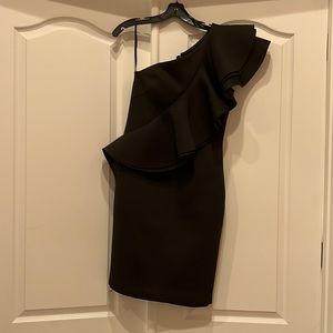 Nero by Jatin Varma Black one  shoulder with accent across body size 8